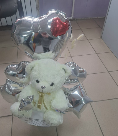 Композиция из шаров для влюбленных