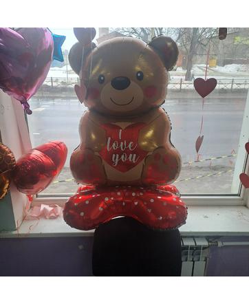 Мишка на подставке